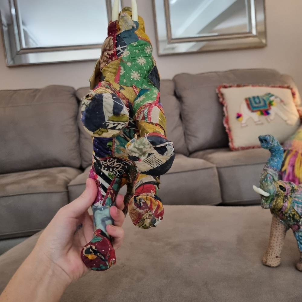 Boho Elephant set of 2 Pattern Fabric Material mother and baby Decor - Picture 4 of 9